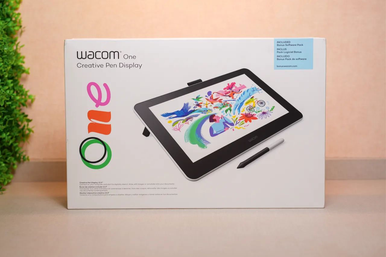 犬　Wacom One 13.3 Display Interativo Wacom One, DTC133W0A | Amazon.com.br