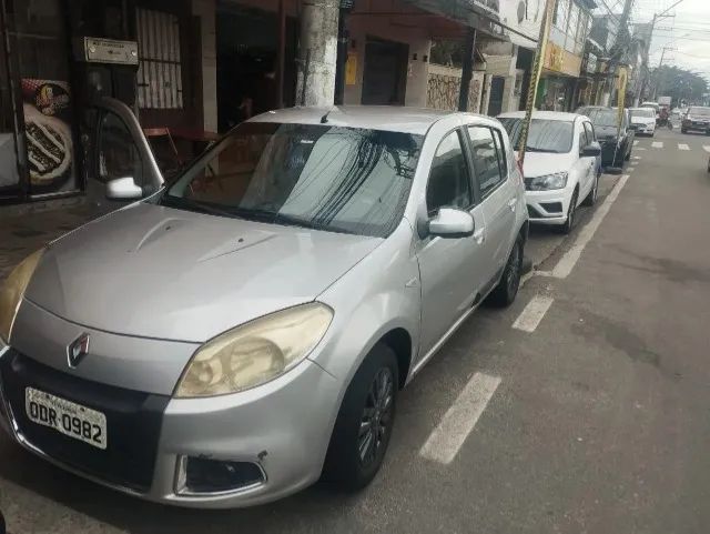 Renault Sandero SANDERO Privilège Hi-Flex 1.6 8V 5p 2013