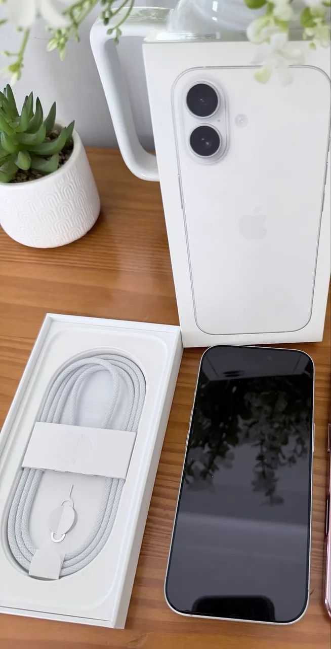 iPhone 17 branco 256 GB novo  - Foto 4
