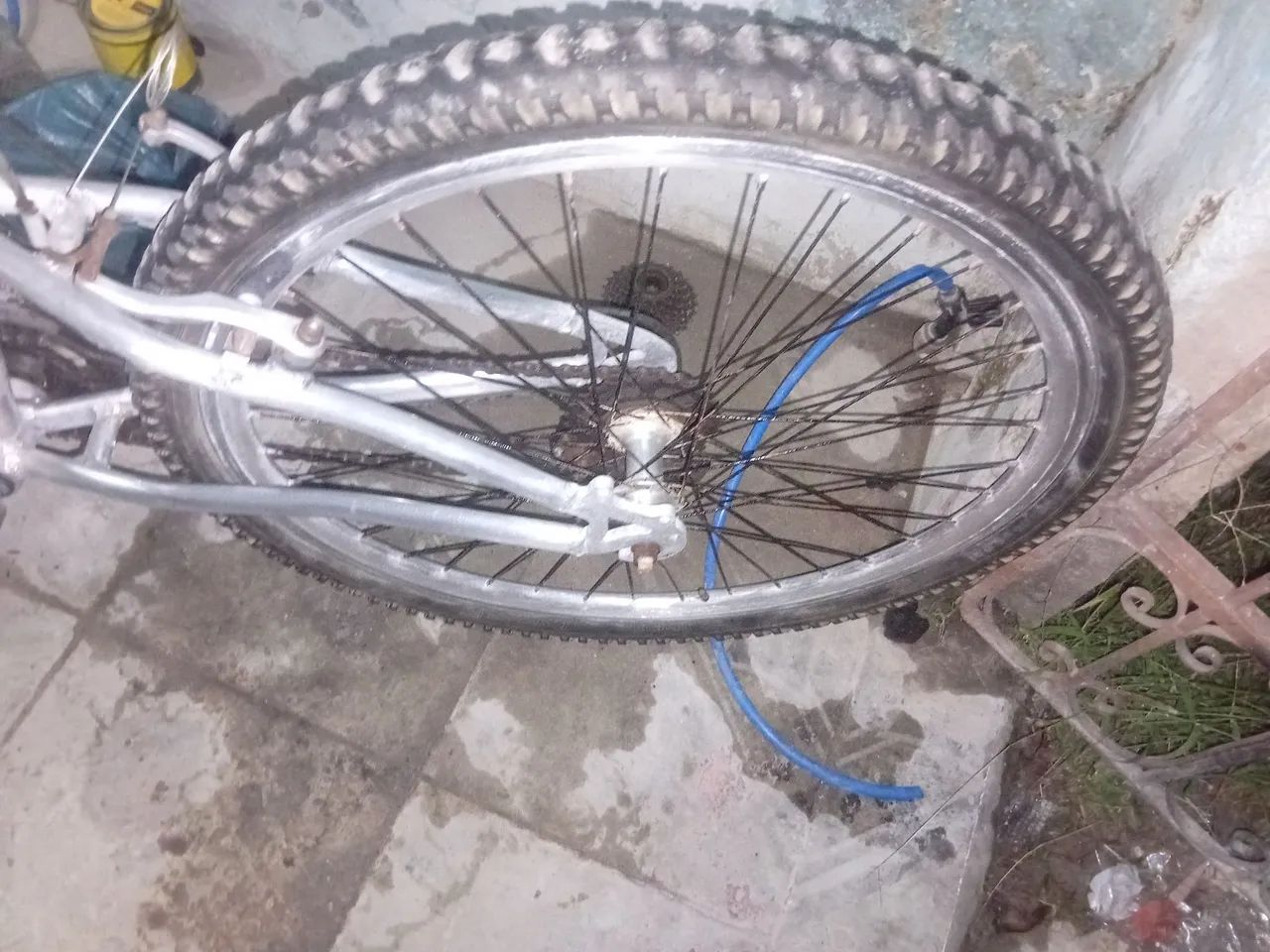 Bicicleta aro 26 quadro de alumínio meu zap *  - Foto 2