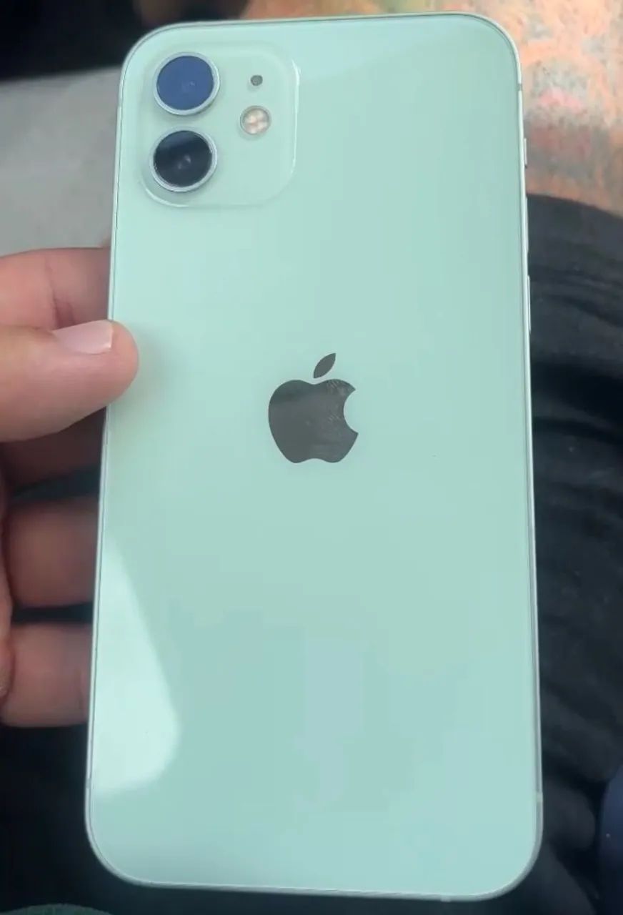 iPhone12 シルバー 本体 IPHONE 12 128gb - Celulares e Smartphones - Serraria, Maceió