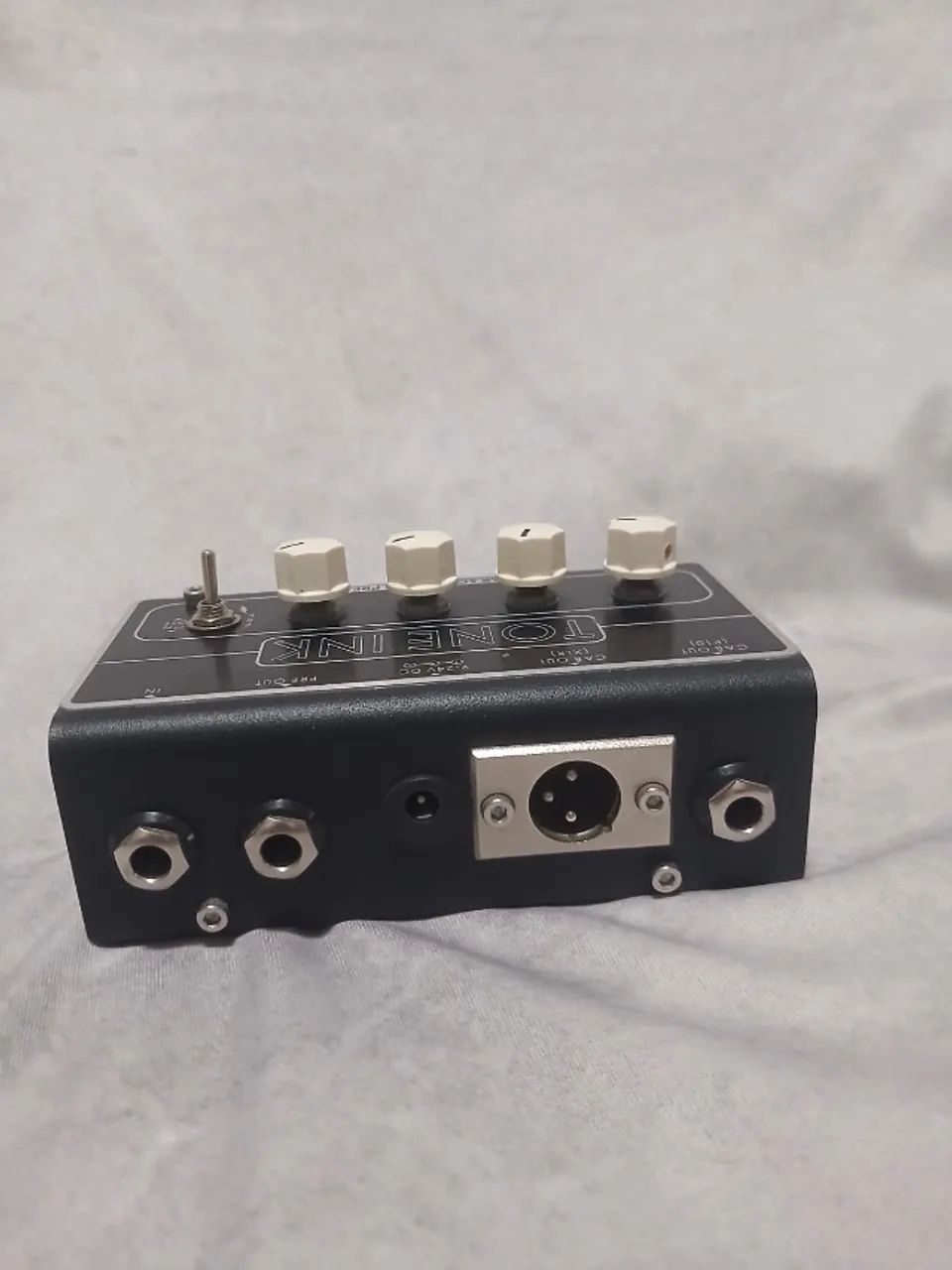 Pedal Preamp Tone Ink Clear Solid State Para Guitarra E Baixo - Foto 2