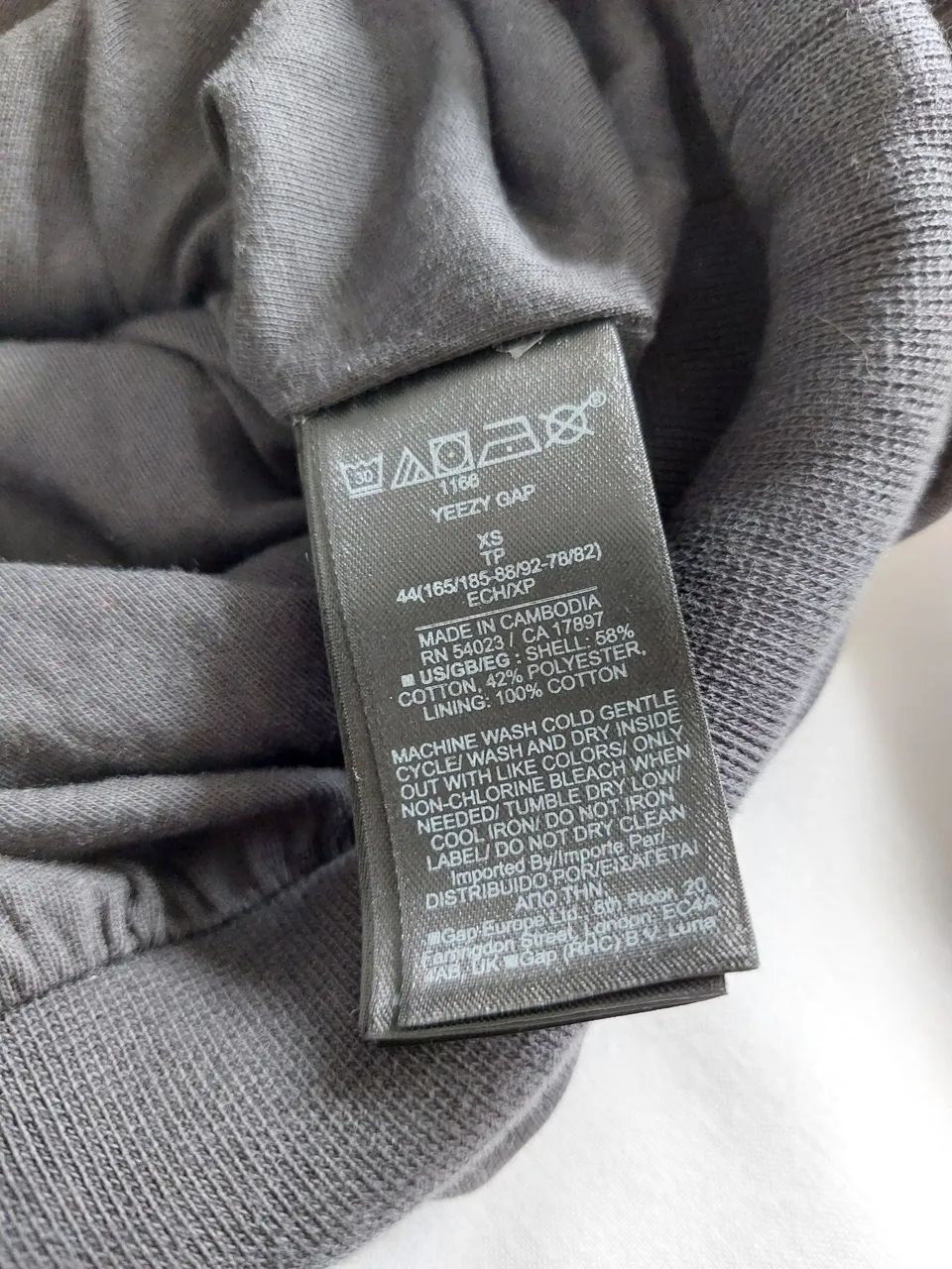 Moletom Yeezy Gap Balenciaga - Foto 3
