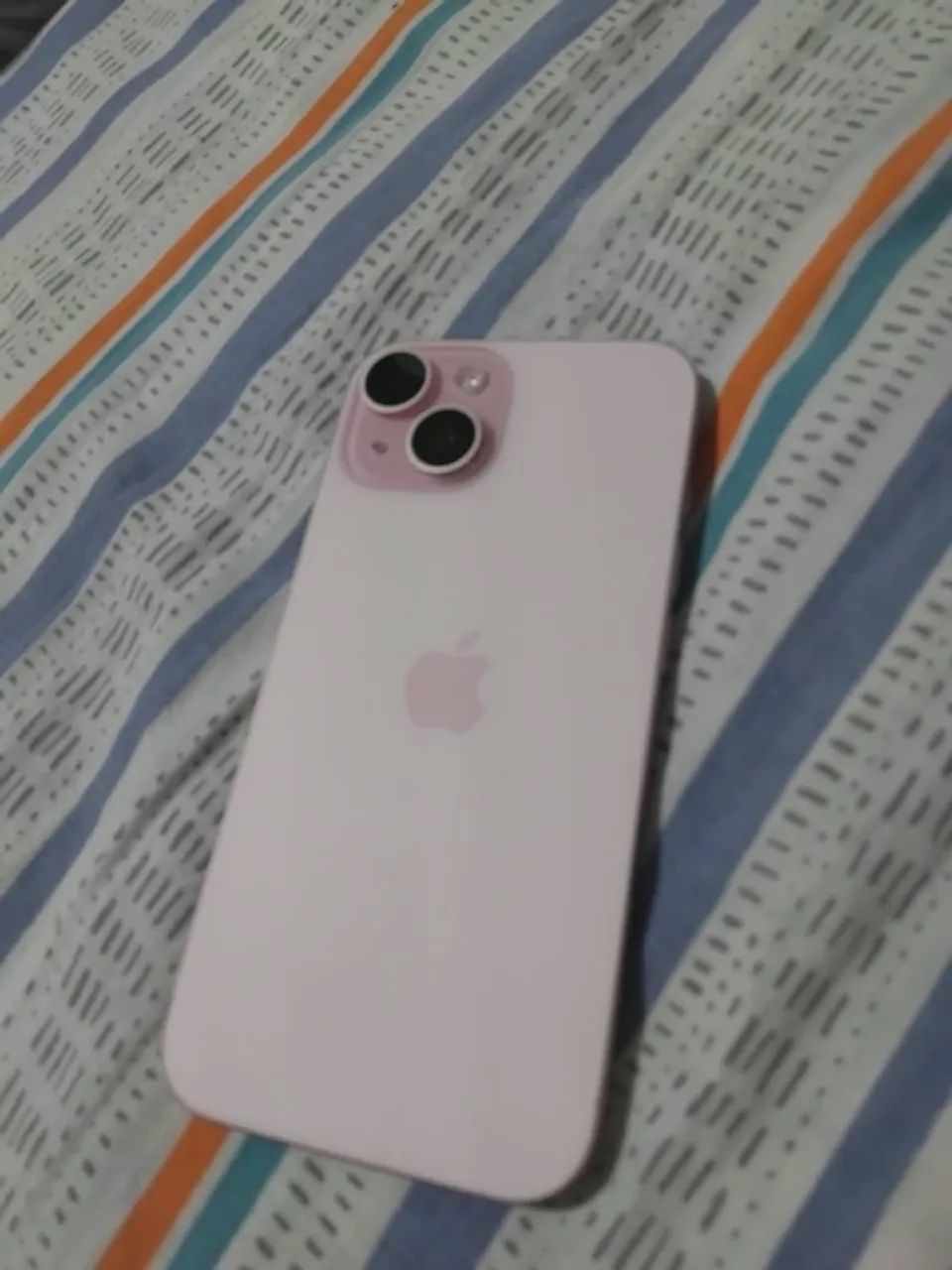 Celular IPhone 15  - Foto 2
