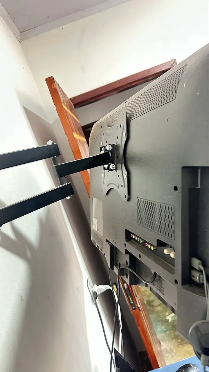 Tv Philips 32 polegadas - Foto 4