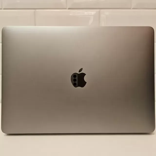 macbook air 2018 i5