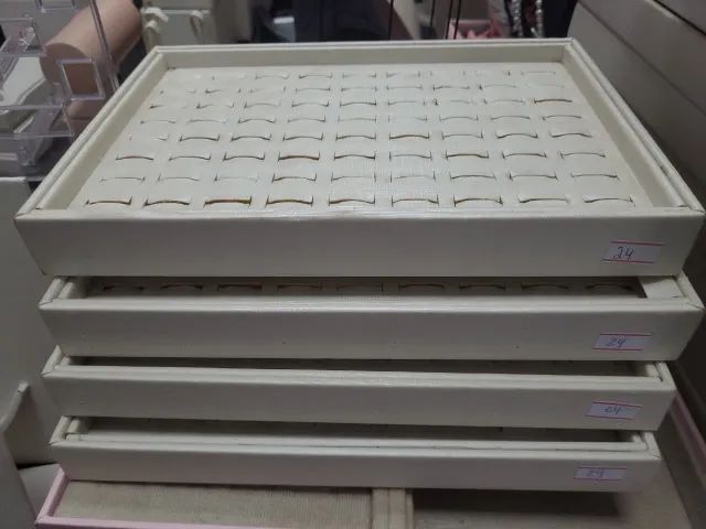 Expositor de anéis horizontal, branco, 4 pçs - Foto 2
