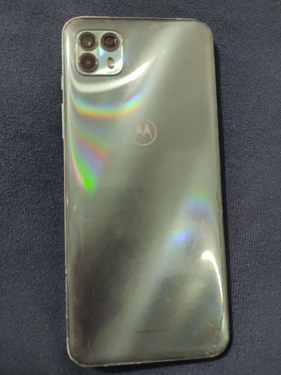 Celular em bom estado 