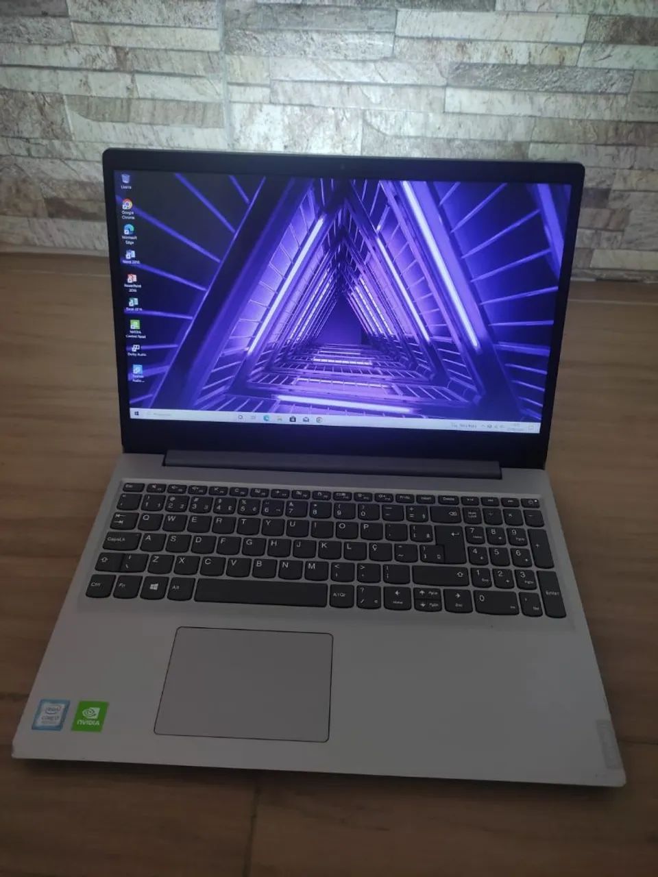 Notebook gamer i7 com placa de vídeo dedicada NVidia Geforce - Foto 2
