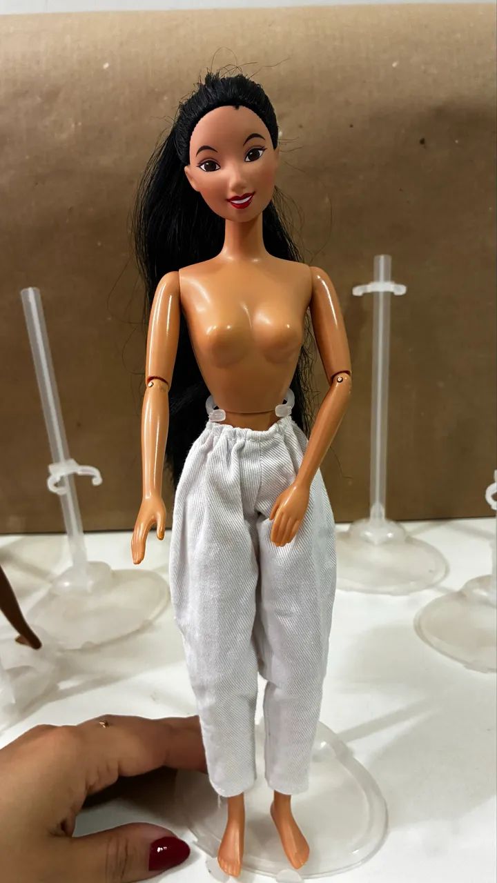 Boneca Mulan antiga com cabelo grande 
