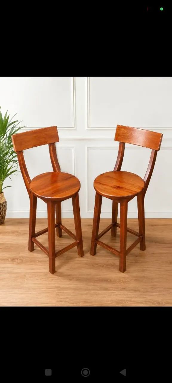 2 Banqueta alta de madeira 