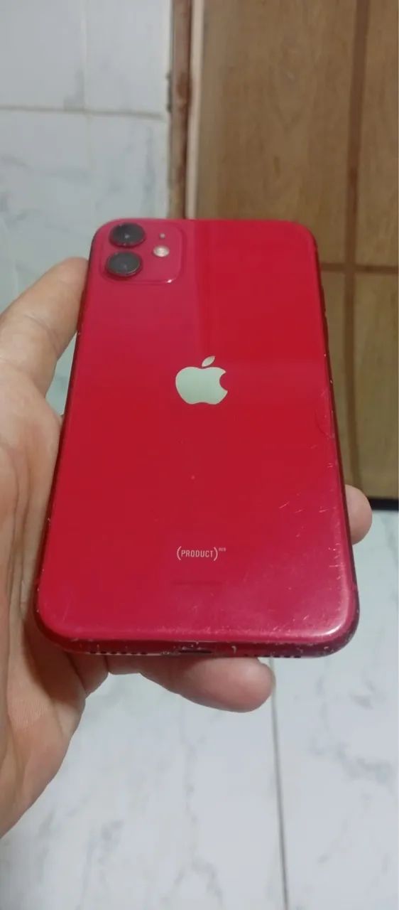 iPhone 11 red 64gb - Foto 2