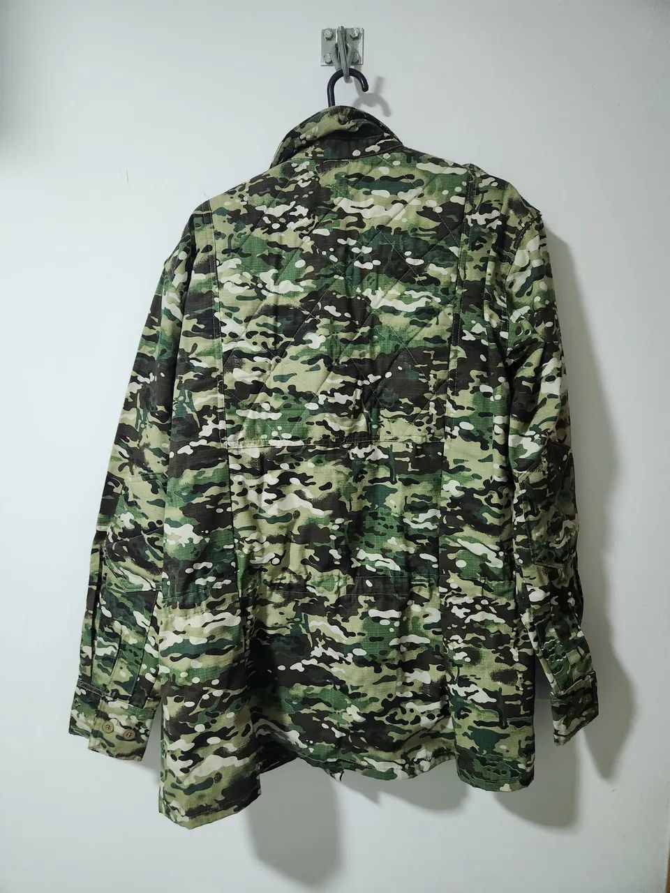 Jaqueta camuflada tamanho 48 (nova) - Foto 2