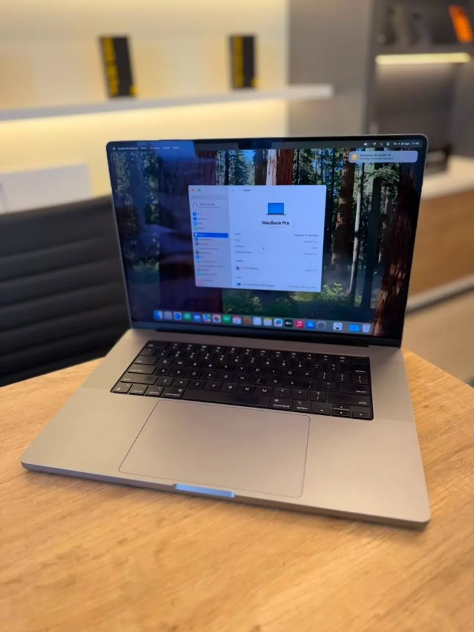 MacBook Pro 512GB 16GB 16 Polegadas ( M1 Pro) com garantia - Loja física