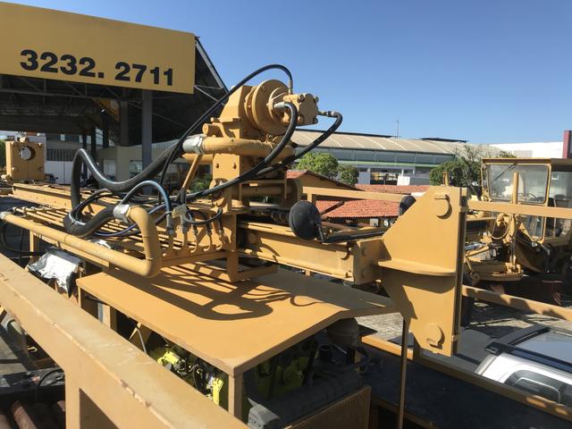 VW 17.180 worker com Perfuratriz - Caminhões - Messejana 