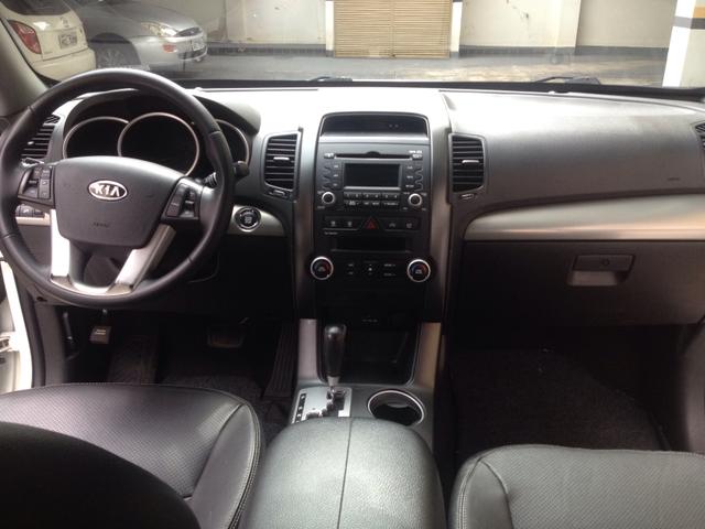 Sorento EX 3.5 autom 7 lug. Ano 2012 - Foto 9