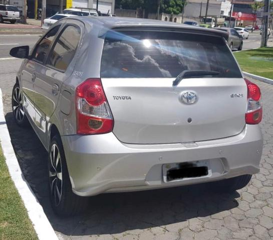 Etios Hatch Ready! 1.5 Auto (2017) - Foto 5