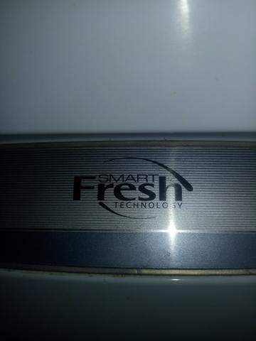 Geladeira duas portas smart fresh frost free 410