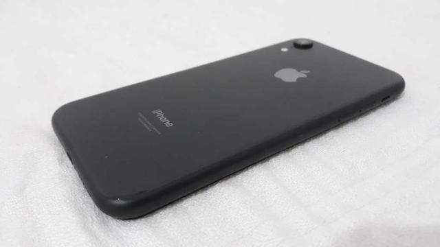 IPhone XR 128GB - Foto 2