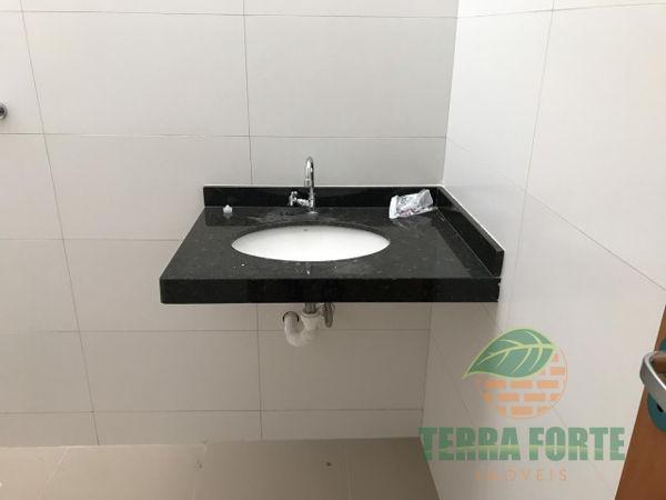 Casa geminada com 3 quartos - Bairro Jardim Santo Antônio em Cambé - Foto 12