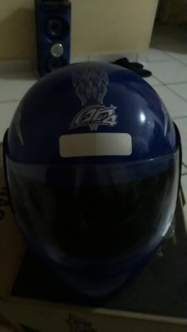 Capacete