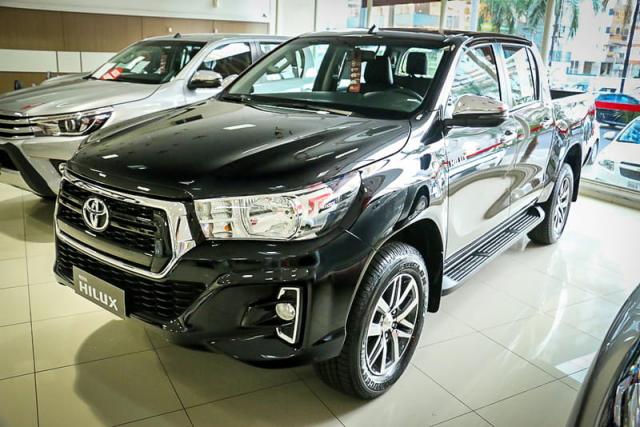 TOYOTA HILUX CD DSL 4X4 SRV AT 19/20