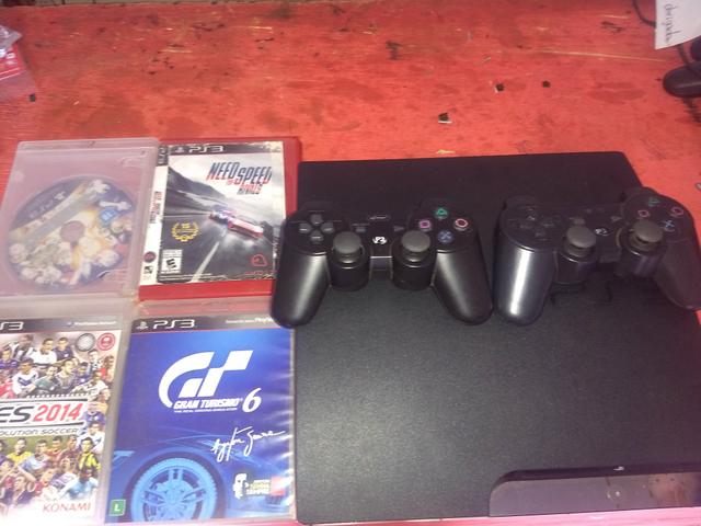 Vendo PS3 desbloqueado