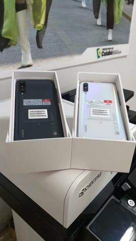 Black Friday Mi A3 64 leitor biométrico na tela - Foto 4