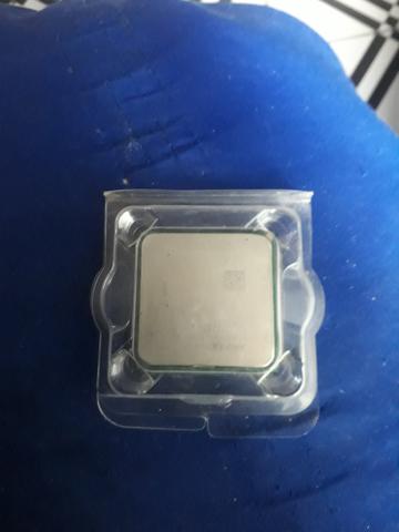 Vendo processador FX6300 polco tempo de uso