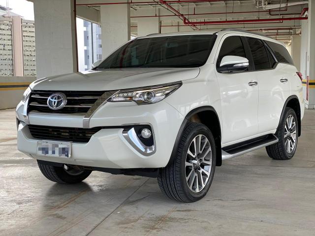 Hilux Sw4 16/16 - 7 lugares - Foto 4