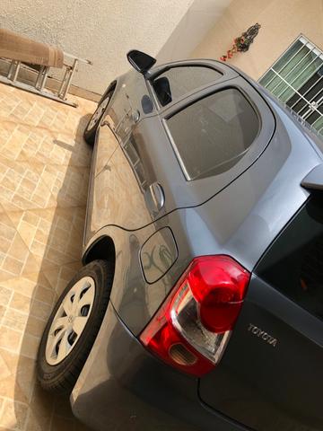 Toyota étios Hatch hb x 2014 1.3 - Foto 2