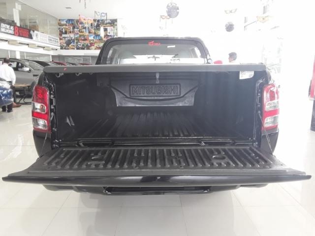 MITSUBISHI L200 TRITON 2.4 16V TURBO DIESEL SPORT GLS CD 4P 4X4 AUTOM?TICO. - Foto 5