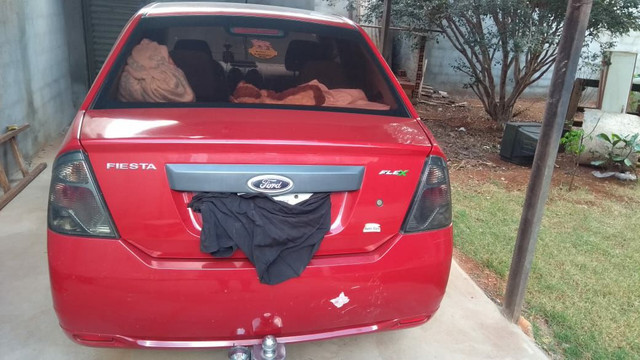 Ford fiesta sedan