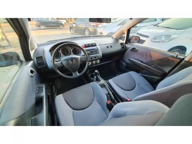 Honda Fit 1.4 manual - Foto 6