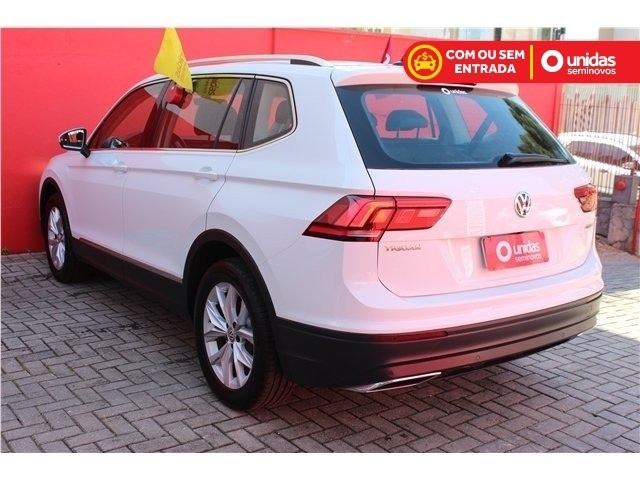 TIGUAN COMFOTLINE 250 TSI 1.4 4P 2019 7 LUGARES