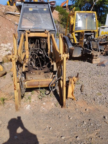 Pistão do basculante retro Case 580 L - Foto 2