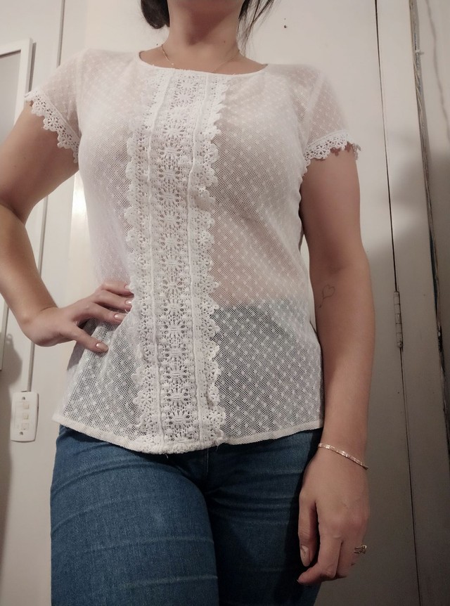 Blusa renda zara G