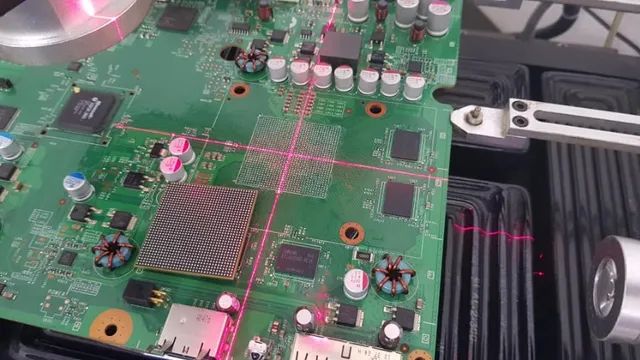 xbox com luz vermelha e com rei dos games - Foto 3