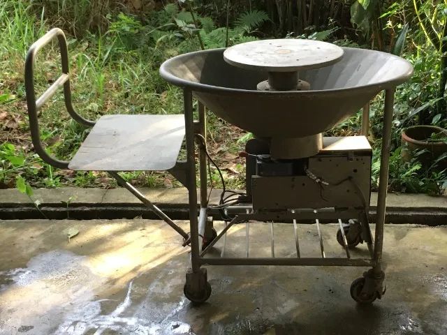 Roda de Oleiro Profissional p/ Artes / Olaria - Foto 2