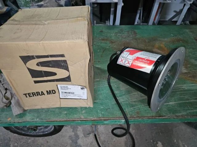 Luminaria Eletrica de Led para enterrar 18 wts - Foto 2