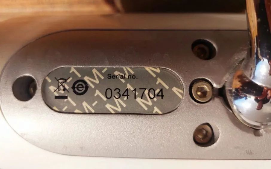 Caixa  CENTRAL B&W M1 100w 8ohms. - Foto 4