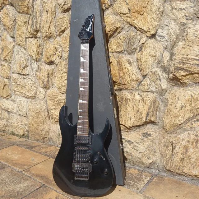 Guitarra Ibanez com case - Foto 2