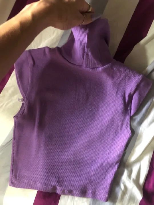 Blusa de gola alta Cropped Karina - Roxo - Foto 5