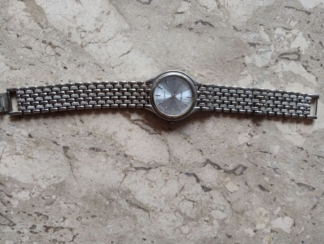 Relógio de pulso feminino Jinma