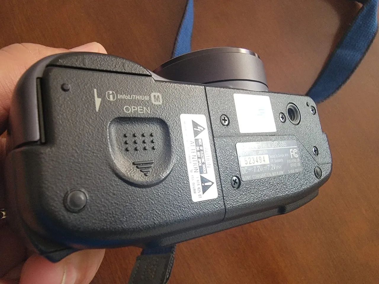 Câmera Sony Cyber-shot DSC S85 - Foto 3