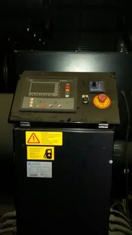 Gerador de Energia 1250 KVA 2011 1.200 / 500 HRS - Foto 5