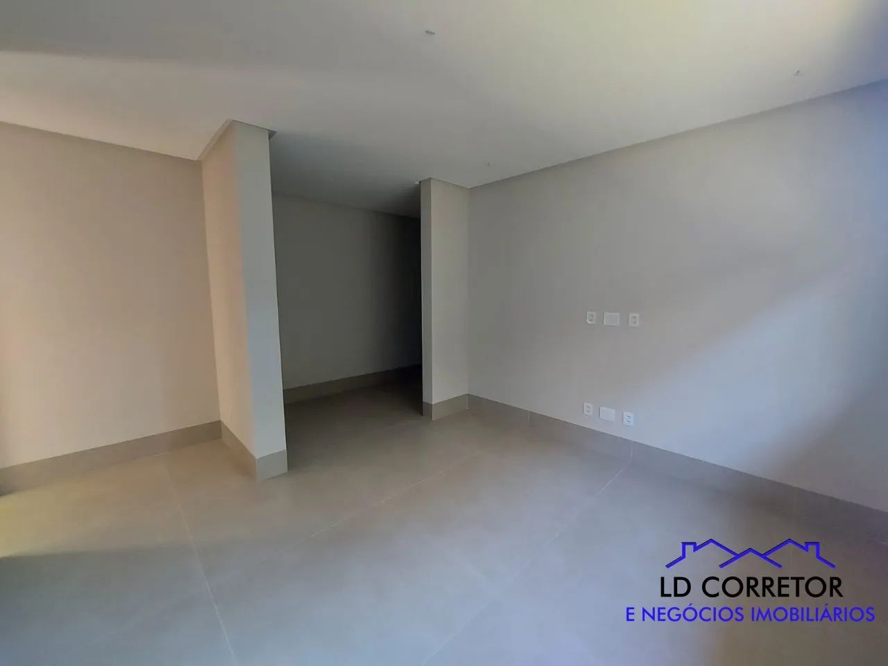 Impecável casa em condomínio à venda em Goiânia-GO, Residencial Goiânia Golfe Clube: 4 qua - Foto 11