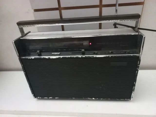 Radio antigo philco Ford no estado 
