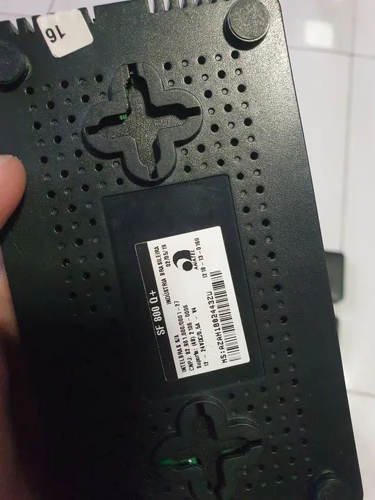 Switch Intelbras SF 800 Q+ usado - Foto 5