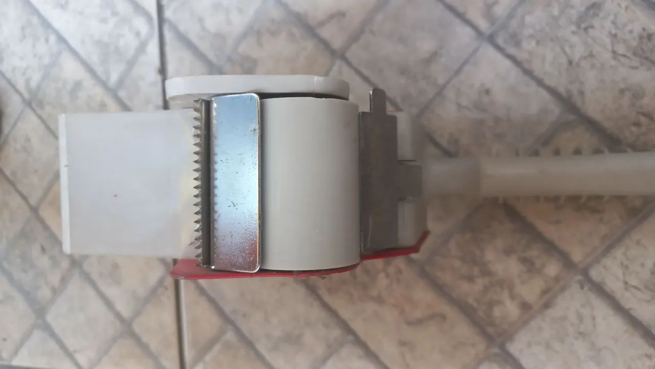 Aplicador de fita adesiva passador de fita 50 mm lacradora suporte de fita adesiva 50 mm - Foto 4